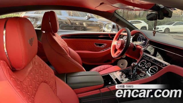 Bentley Continental GT 3세대 4.0 GT Azure, 2023 12