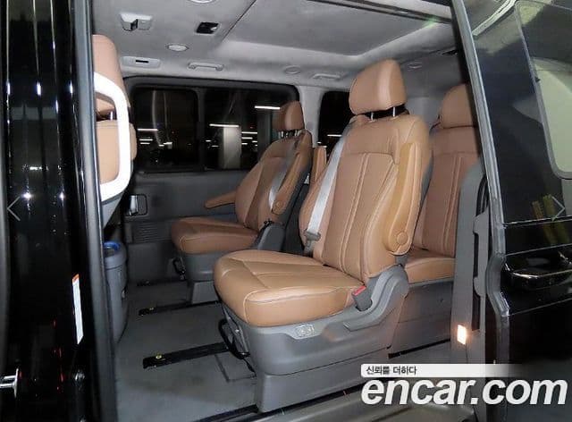 Hyundai Staria Inspiration, 2025 7