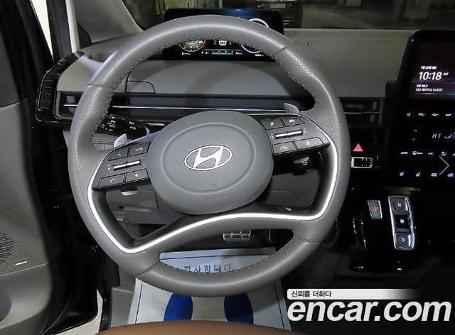 Hyundai Staria Inspiration, 2025 8
