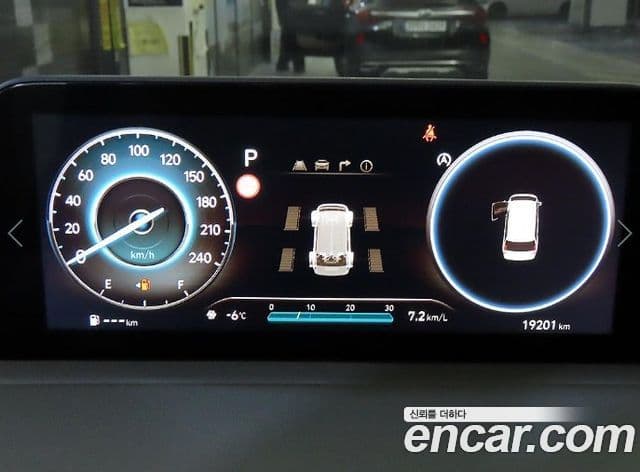 Hyundai Staria Inspiration, 2025 9