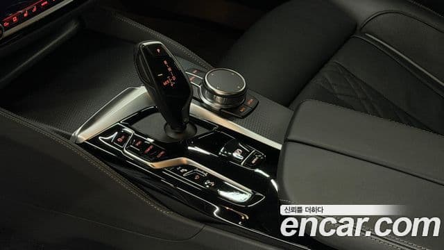 BMW 6시리즈 GT (G32) 620d M Sport, 2024 9