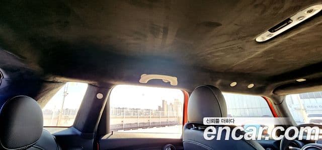 Mini Cooper 3세대, 2019 20