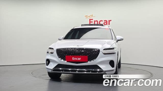 Genesis GV70, 2022 3