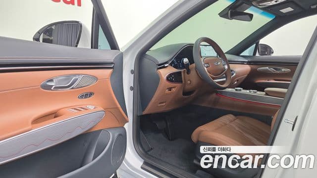 Genesis GV70, 2022 13