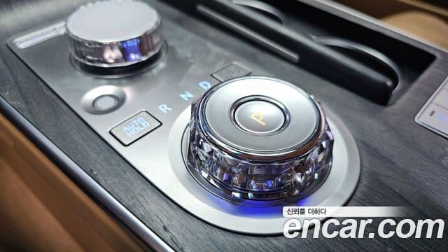 Genesis G80 (RG3) бензин 2.5 турбо AWD, 2025 9