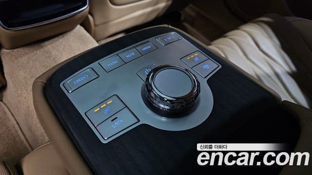 Genesis G80 (RG3) бензин 2.5 турбо AWD, 2025 19