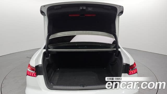 Audi A6 (C8) Premium, 2023 20