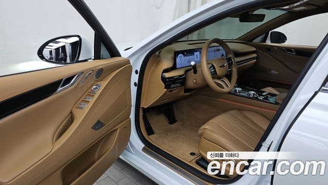 Genesis G80 (RG3) бензин 2.5 турбо AWD, 2025 10