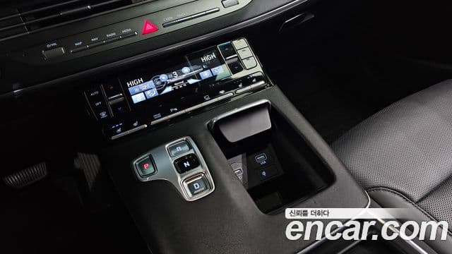 Hyundai The / новый New Grandeur IG гибрид Exclusive, 2023 9