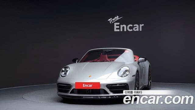 Porsche 911 (992) Carrera 4 GTS кабриолет, 2024 3