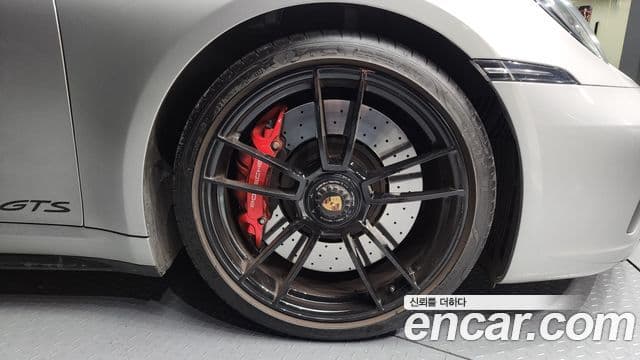 Porsche 911 (992) Carrera 4 GTS кабриолет, 2024 все фото