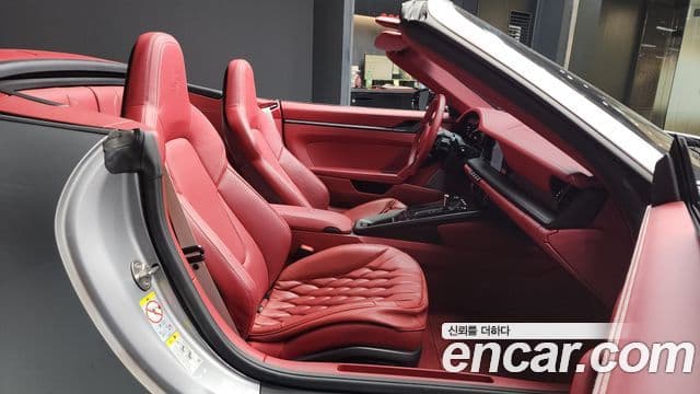 Porsche 911 (992) Carrera 4 GTS кабриолет, 2024 11