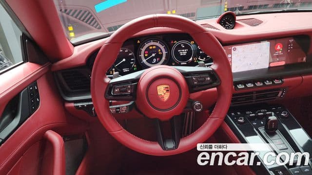 Porsche 911 (992) Carrera 4 GTS кабриолет, 2024 12