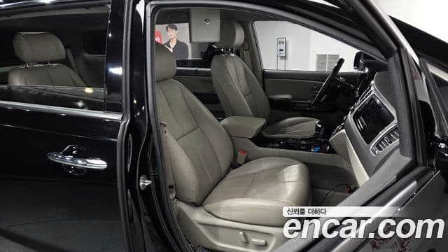 Kia All New Carnival President, 2018 10