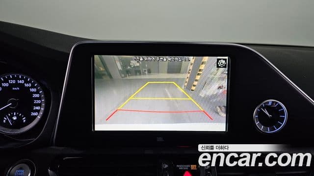 Hyundai Grandeur IG гибрид Exclusive, 2018 16