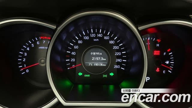 Kia The / новый New K5 Noblesse, 2015 8