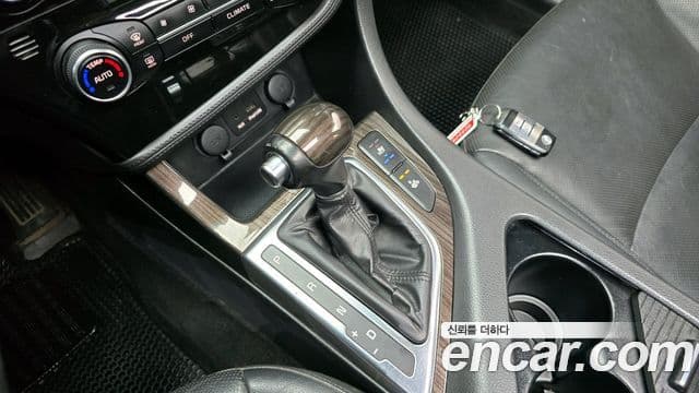 Kia The / новый New K5 Noblesse, 2015 9