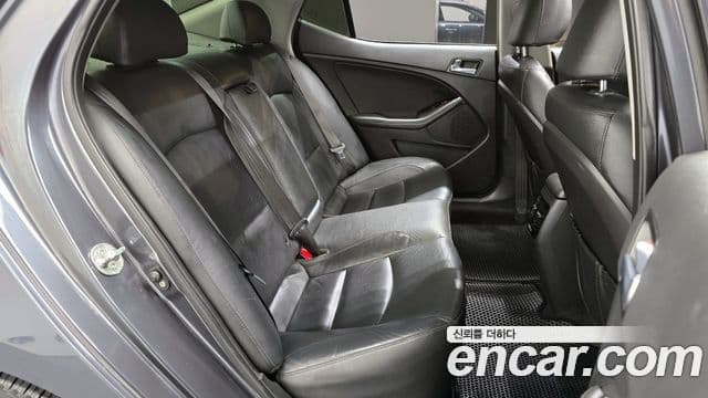 Kia The / новый New K5 Noblesse, 2015 12