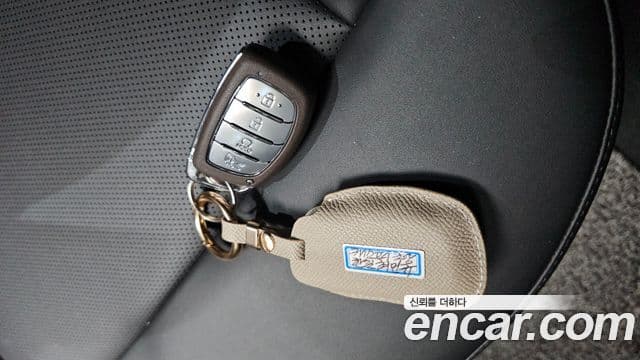 Hyundai Casper турбо D Essential Light, 2024 19