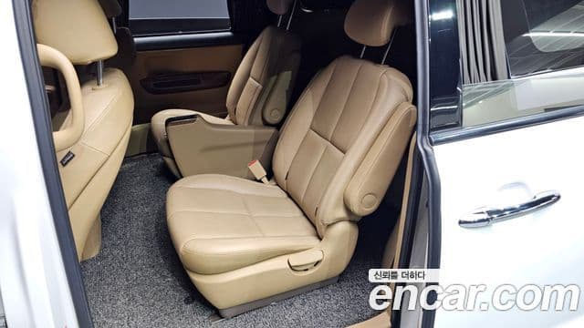 Kia All New Carnival Noblesse, 2018 11