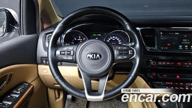 Kia All New Carnival Noblesse, 2018 13