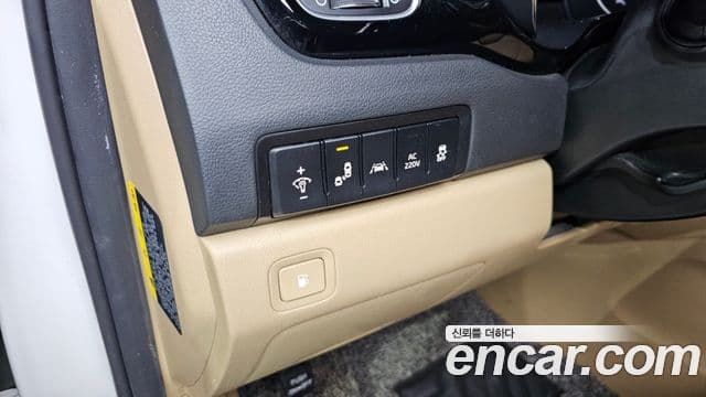 Kia All New Carnival Noblesse, 2018 18