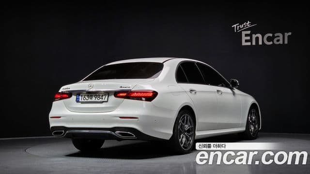 Mercedes-Benz E-класс W213 AMG Line, 2023 2
