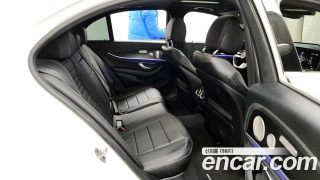 Mercedes-Benz E-класс W213 AMG Line, 2023 12