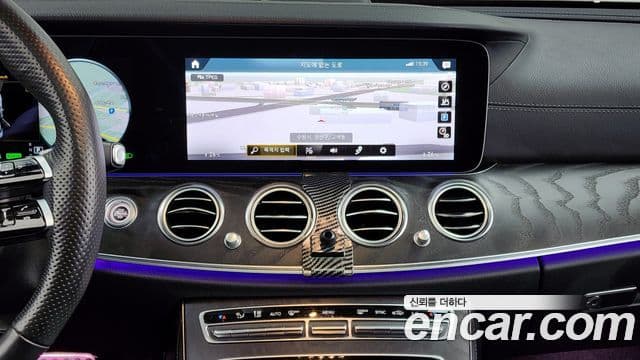 Mercedes-Benz E-класс W213 AMG Line, 2023 14