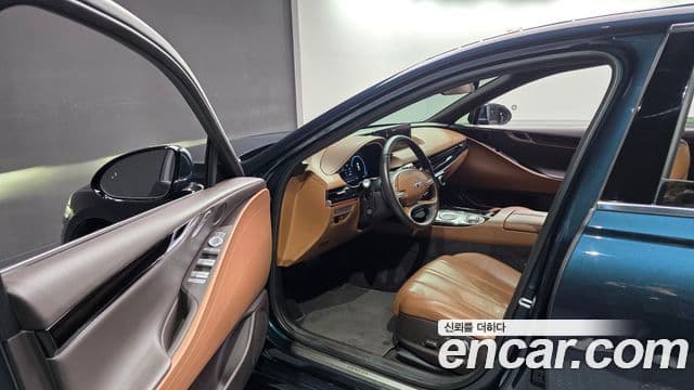 Genesis G80 (RG3) бензин 2.5 турбо AWD, 2021 11