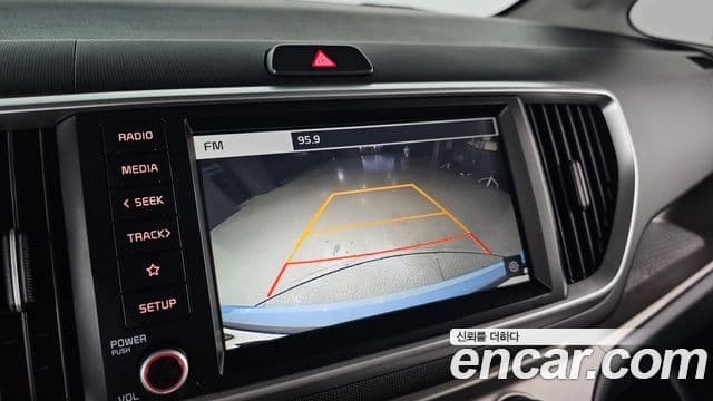 Kia The / новый New Ray Signature, 2021 15