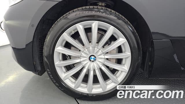 BMW 6시리즈 GT (G32) Luxury, 2023 все фото