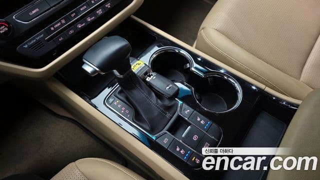 Kia The / новый New Carnival Prestige High Roof, 2019 9