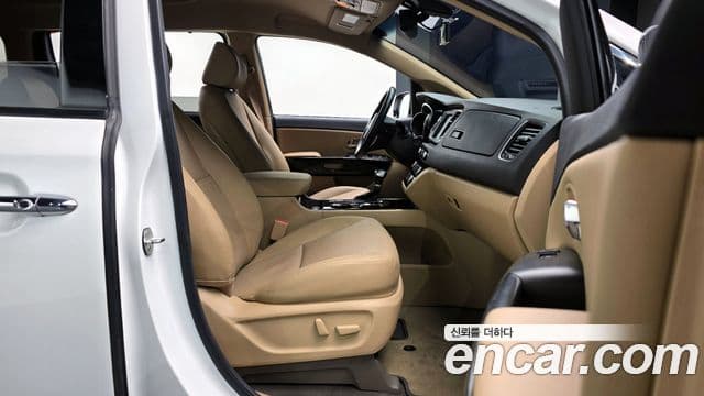 Kia The / новый New Carnival Prestige High Roof, 2019 10