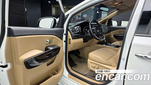 Kia The / новый New Carnival Prestige High Roof, 2019 11