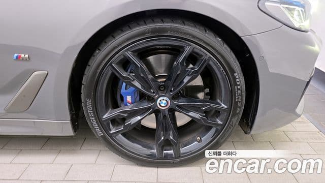 BMW 5시리즈 (G30), 2022 все фото
