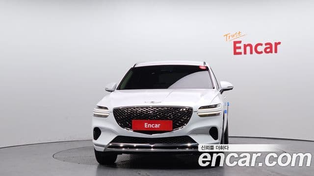 Genesis GV70, 2021 3