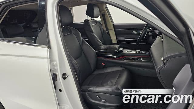 Genesis GV70, 2021 11