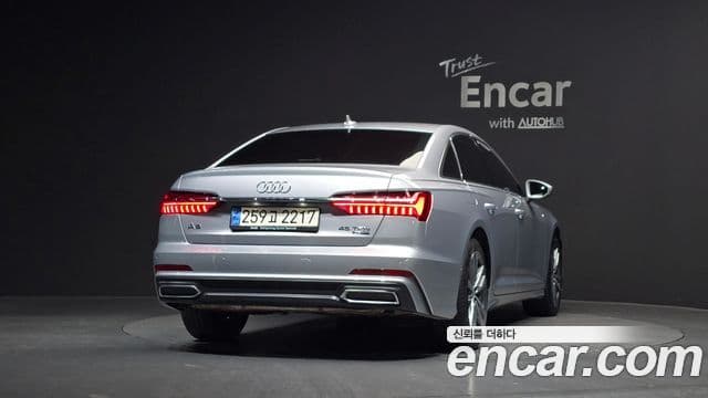 Audi A6 (C8) Premium, 2023 4