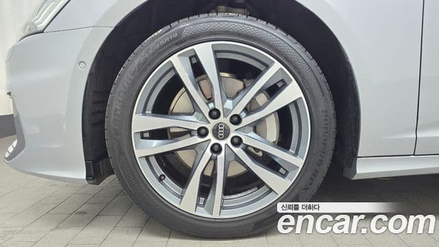 Audi A6 (C8) Premium, 2023 все фото