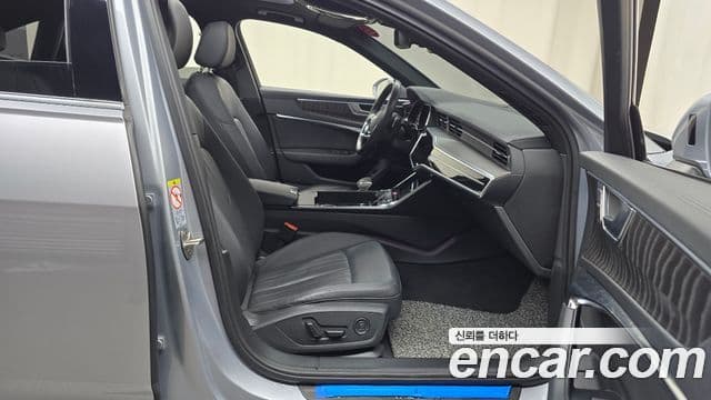 Audi A6 (C8) Premium, 2023 11