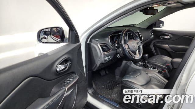 Jeep Cherokee(KL) 2.4 Limited AWD, 2020 10