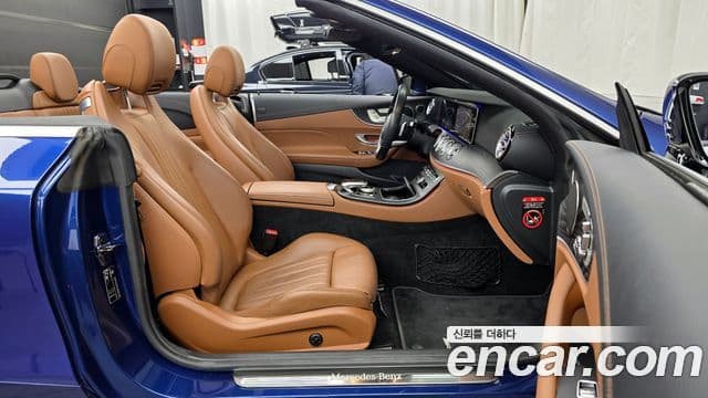 Mercedes-Benz E-класс W213 E220d кабриолет, 2020 11