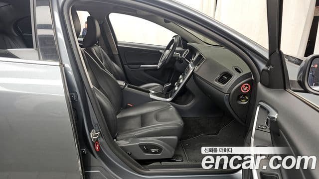 Volvo S60 2세대, 2016 11