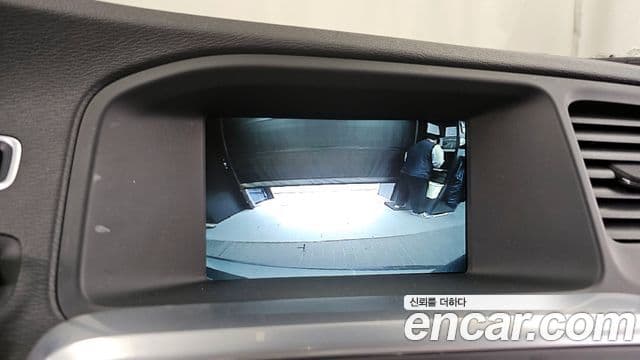 Volvo S60 2세대, 2016 15