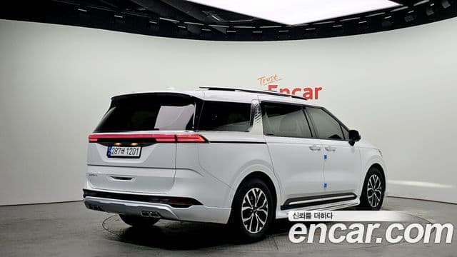 Kia Carnival 4세대 Signature, 2023 2