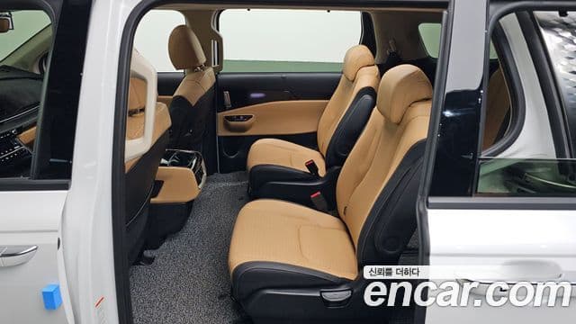 Kia Carnival 4세대 Signature, 2023 11