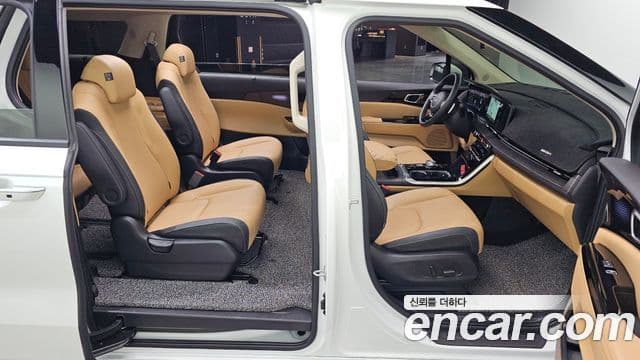 Kia Carnival 4세대 Signature, 2023 12