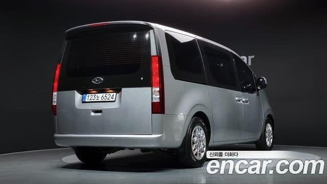 Hyundai Staria Modern, 2023 2