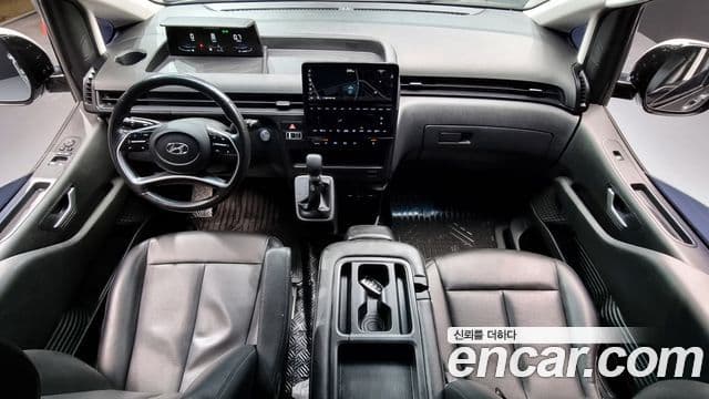 Hyundai Staria Modern, 2023 7